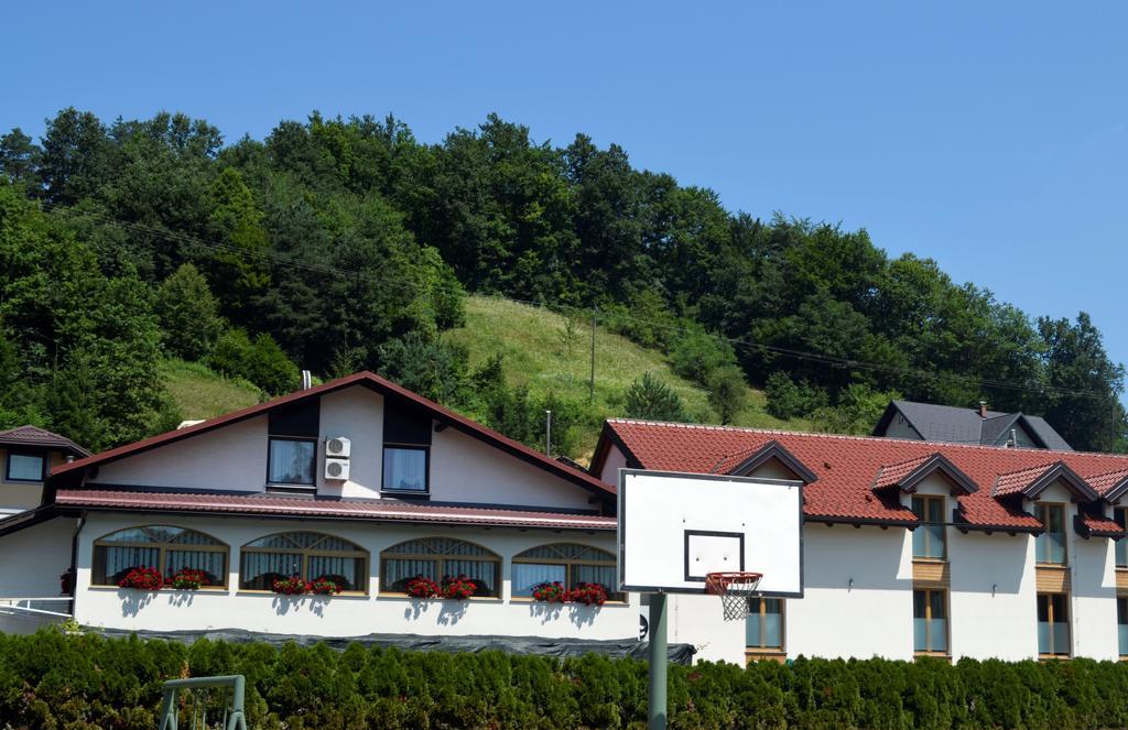 Guest House Gostisce Jutrisa Rogatec Екстериор снимка