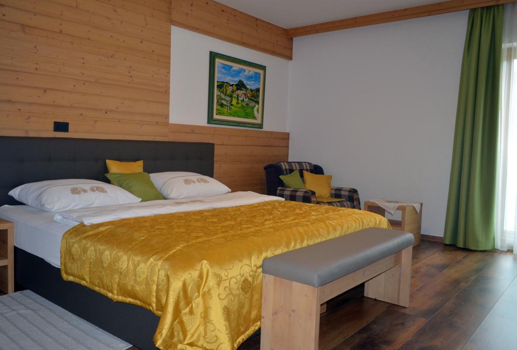 Guest House Gostisce Jutrisa Rogatec Екстериор снимка